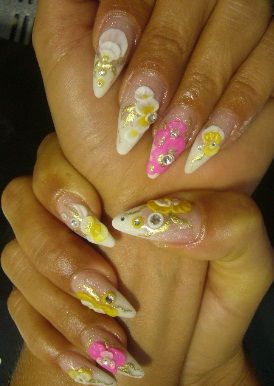 b.erika08.03.3.jpg b.erika08.03.3.jpg